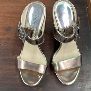 Michael Kors stiletto silvery gold sandals in size 6